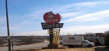 4 Acre Motel Kansas City Exterior photo