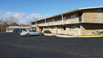 4 Acre Motel Kansas City Exterior photo