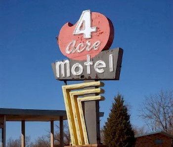 4 Acre Motel Kansas City Exterior photo